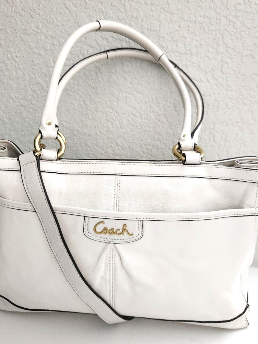 Like New Vintage Coach Park Y2K White Leather Shoulder Bag Purse
